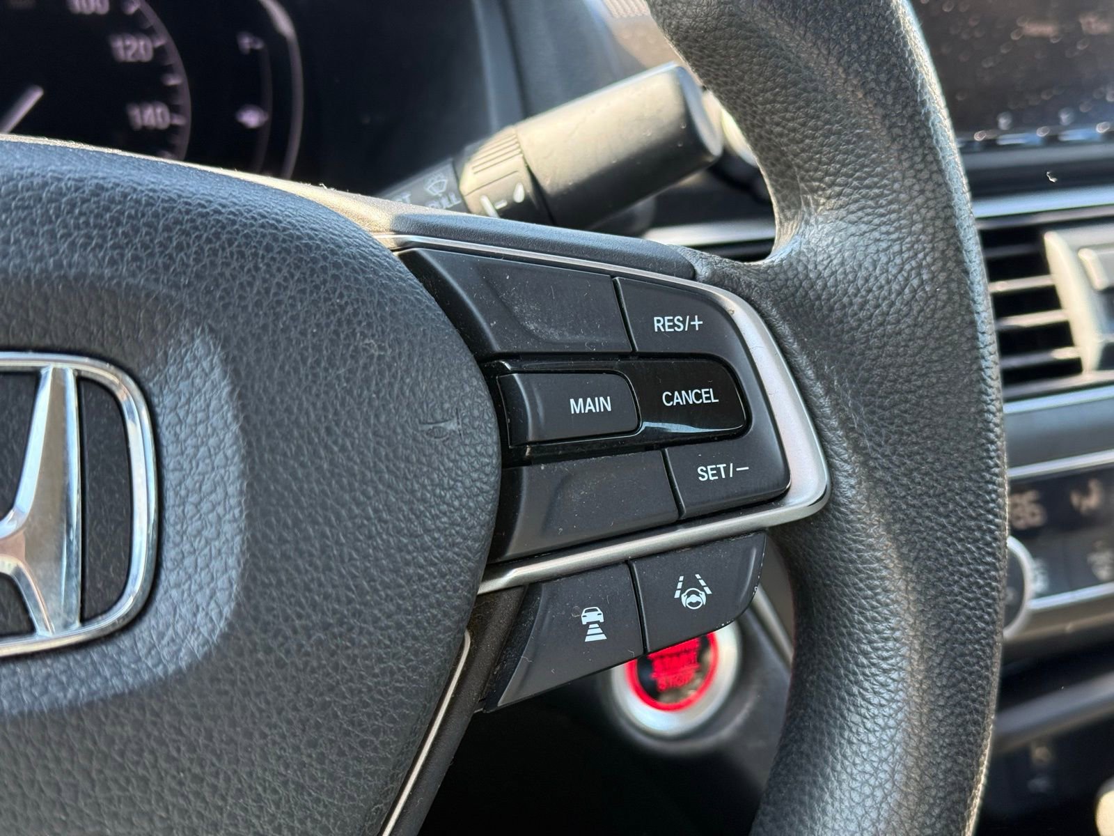 Used 2018 Honda Accord LX image 21