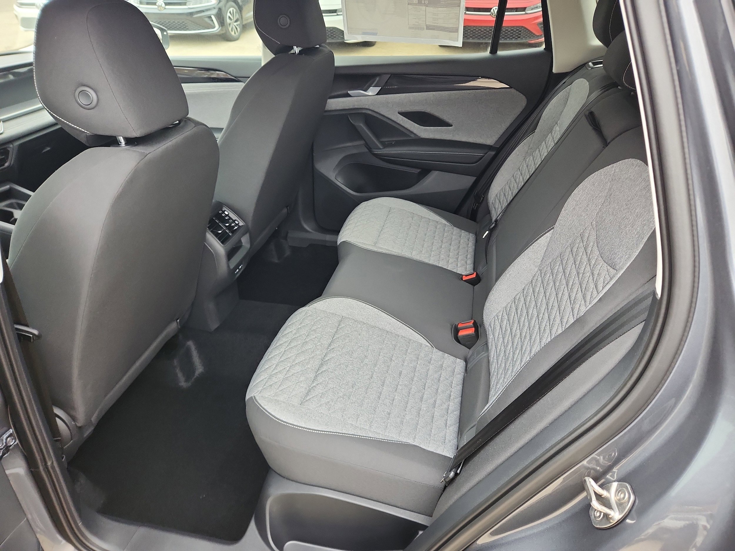 New 2026 Volkswagen Tiguan S AWD/4WD image 10