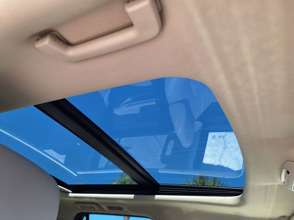 Used 2024 Ford Expedition Max Limited image 27