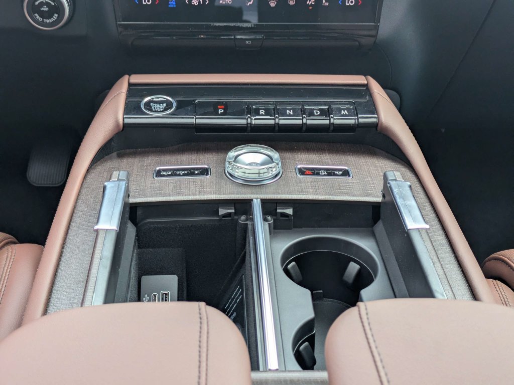 New 2027 Lincoln Navigator L Reserve AWD/4WD image 29