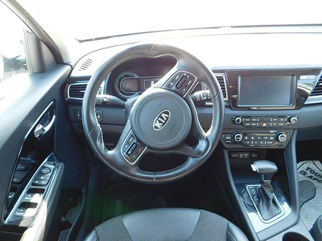 Used 2019 Kia Niro S Touring image 13