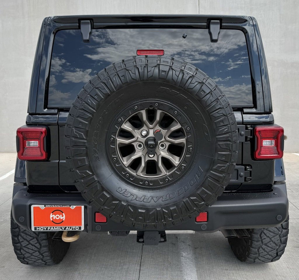 Used 2023 Jeep Wrangler Unlimited Rubicon 392 image 4