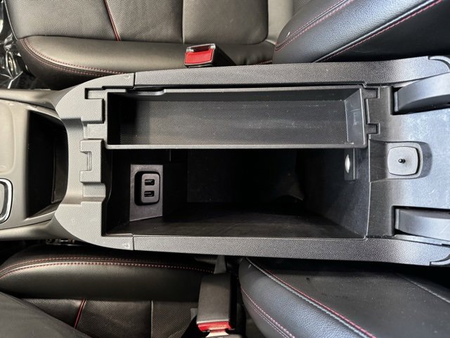 Used 2022 Chevrolet Equinox RS w/ RS Leather Package image 18