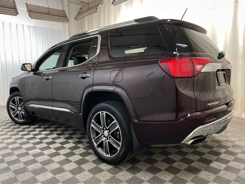 Used 2017 GMC Acadia Denali w/ Technology Package FWD image 49