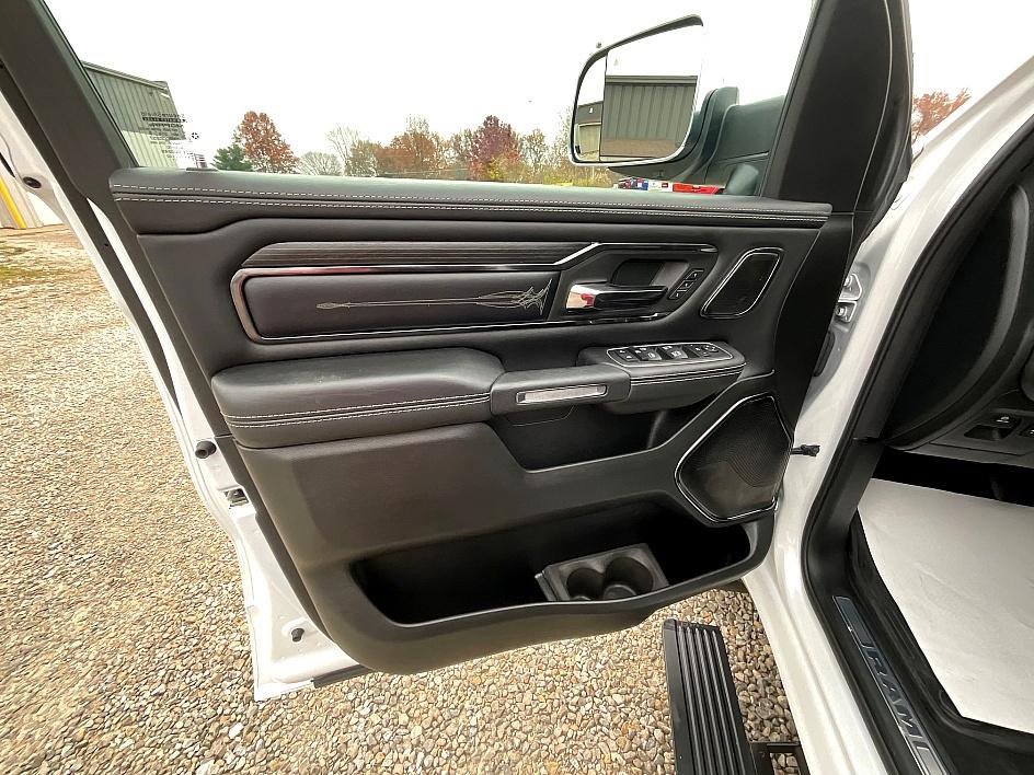 Used 2022 RAM 1500 Limited image 10