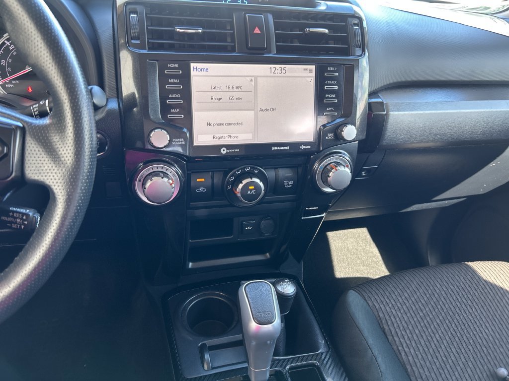 Used 2022 Toyota 4Runner TRD Off-Road AWD/4WD image 19