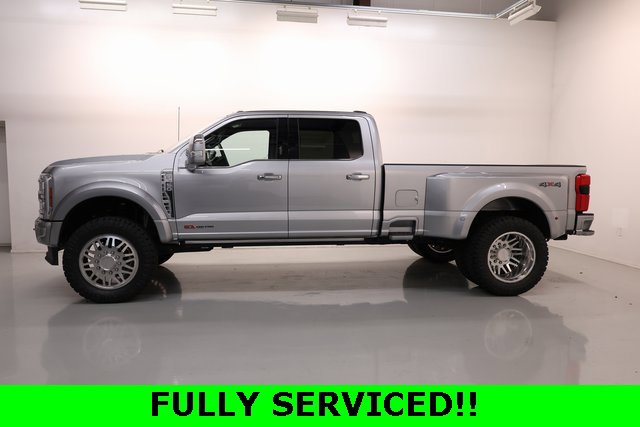 Used 2024 Ford F450 Platinum image 8