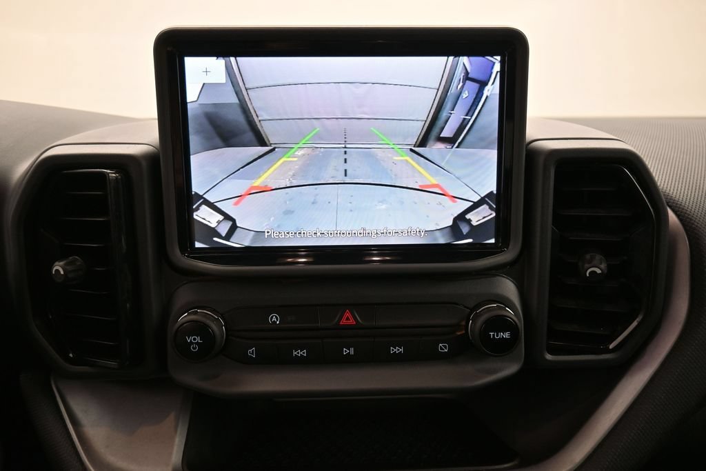 Used 2022 Ford Bronco Sport AWD/4WD image 3