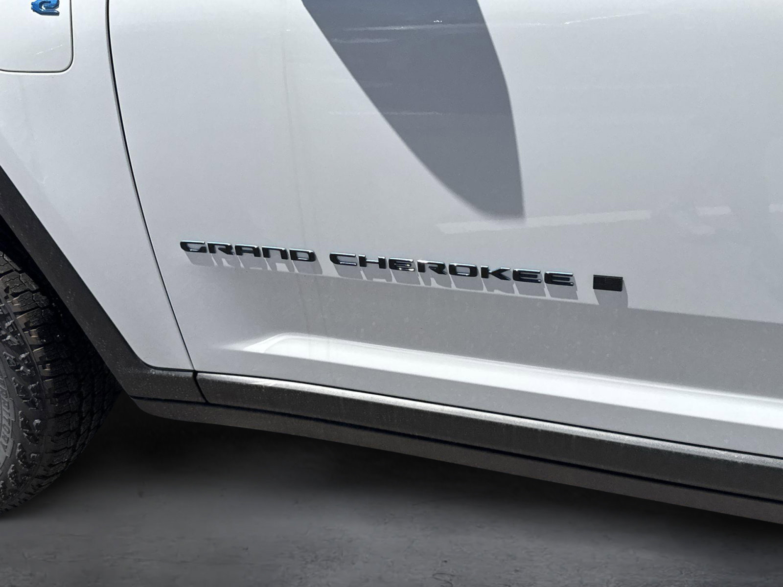 New 2025 Jeep Grand Cherokee Trailhawk AWD/4WD image 12