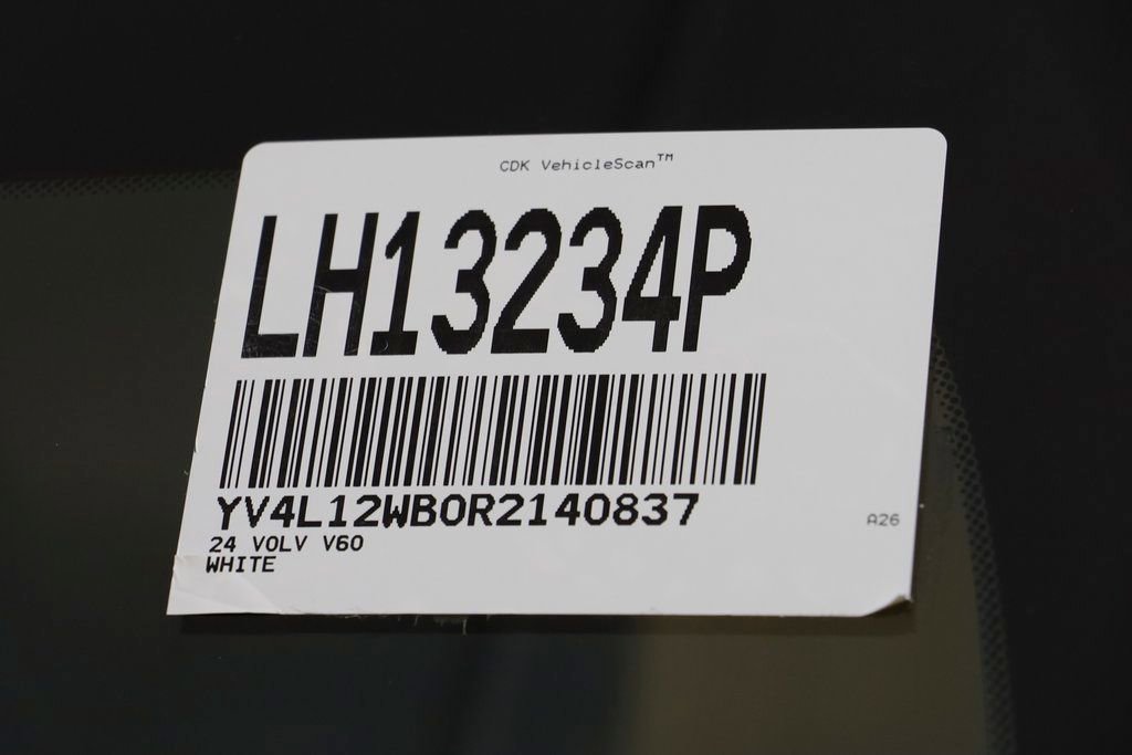 Used 2024 Volvo V60 B5 Cross Country Ultimate image 27