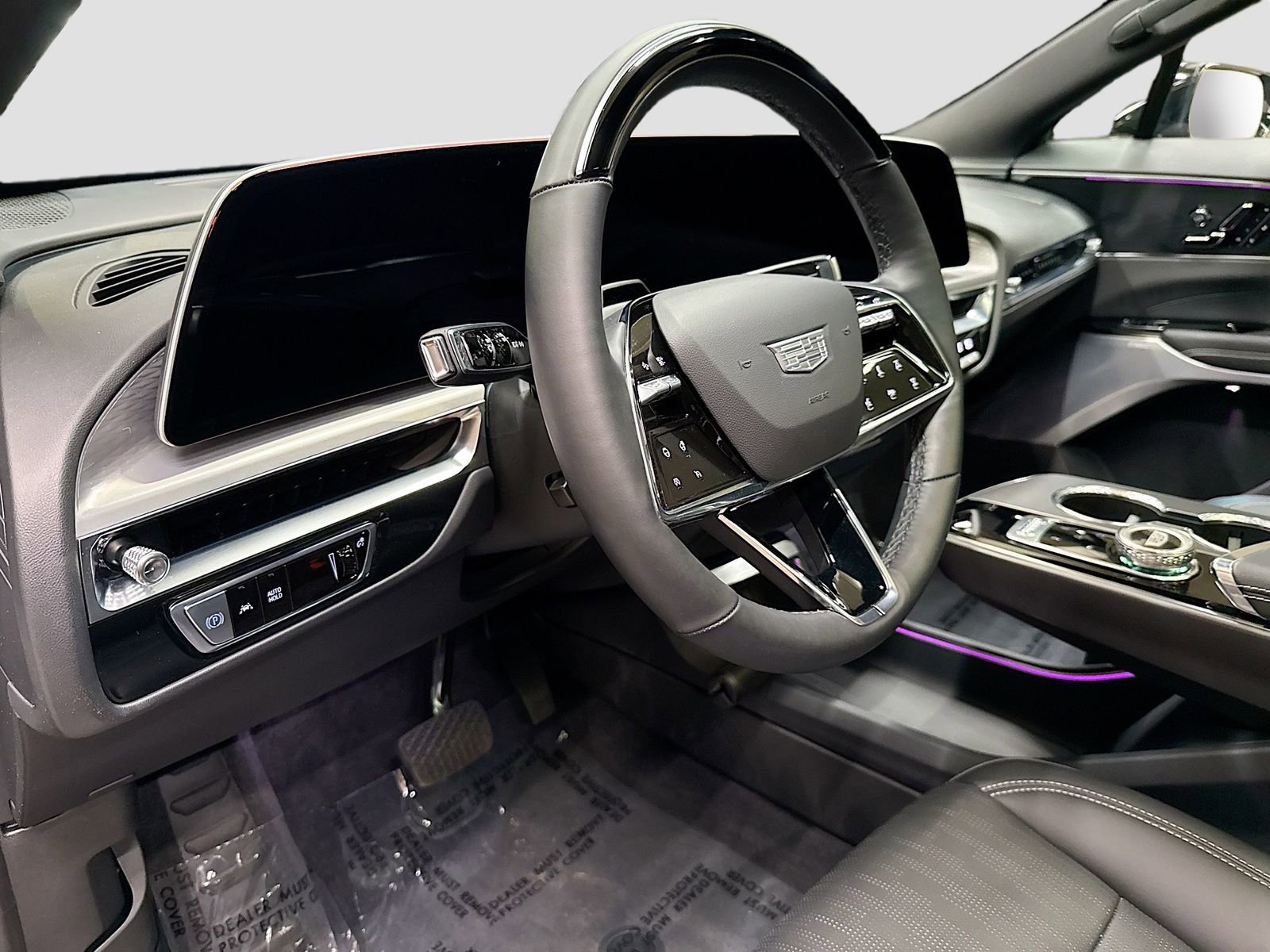 Used 2026 Cadillac Lyriq Premium Luxury AWD/4WD image 11
