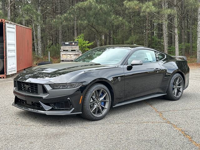 New 2026 Ford Mustang Dark Horse image 3