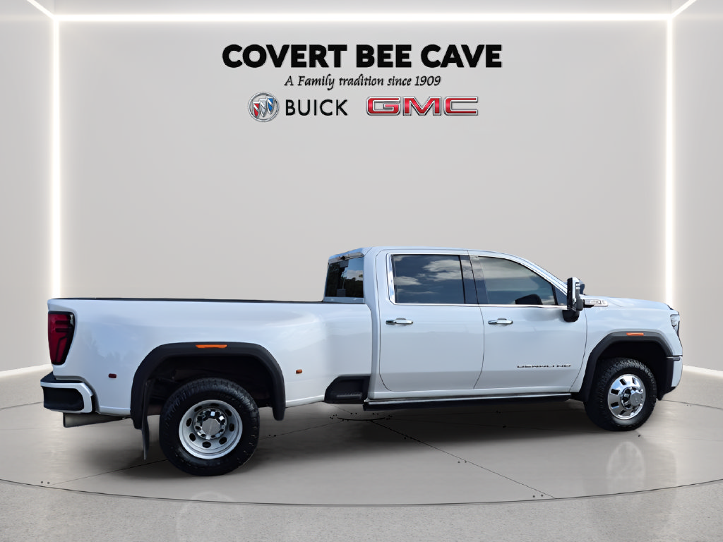 Used 2024 GMC Sierra 3500 Denali w/ Denali Reserve Package AWD/4WD image 10