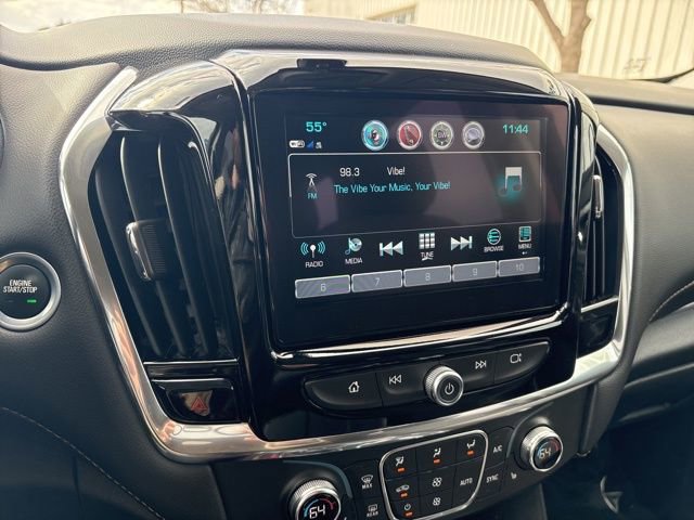 Used 2018 Chevrolet Traverse LT image 16