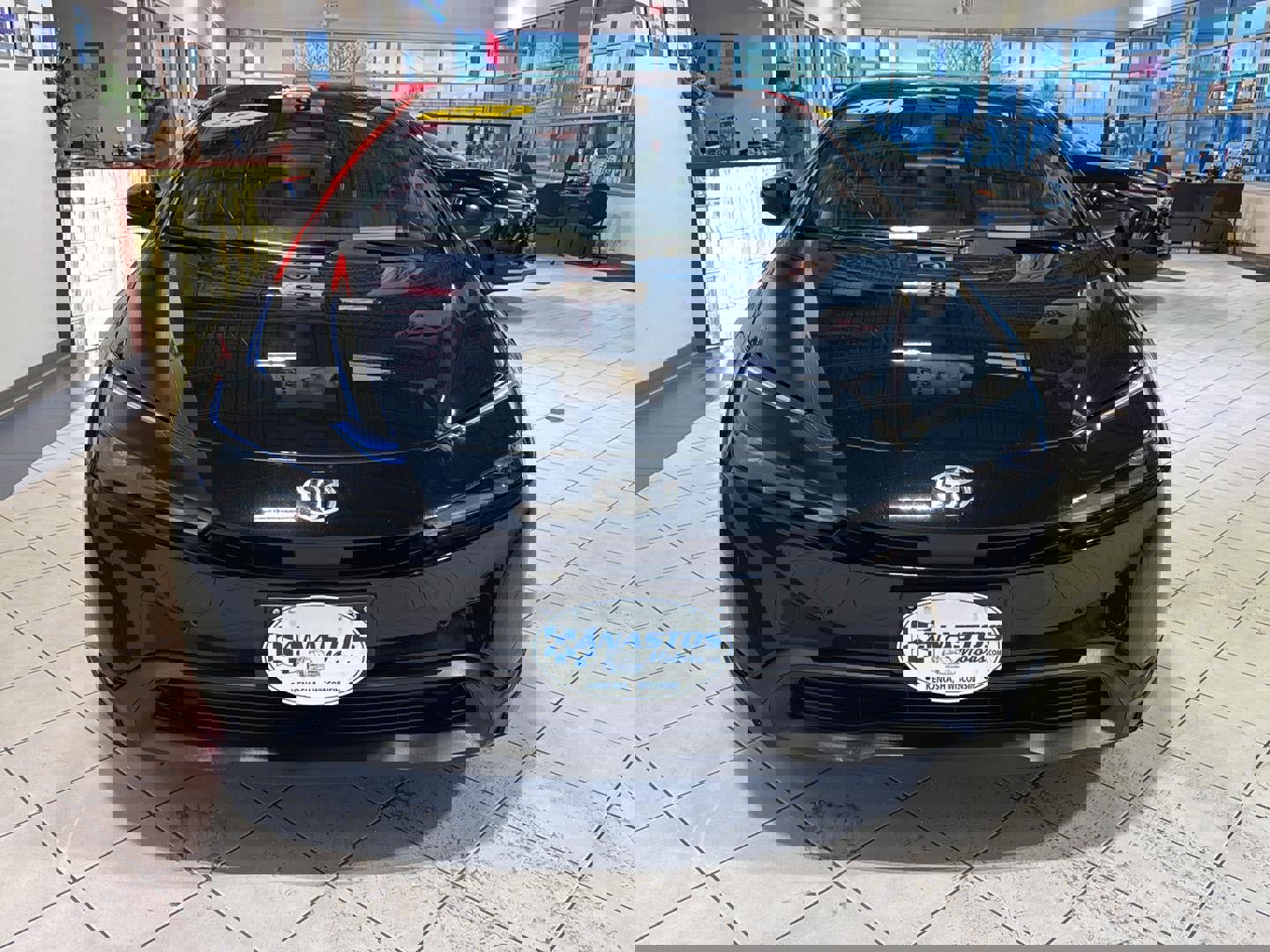 Used 2024 Toyota Prius LE image 3