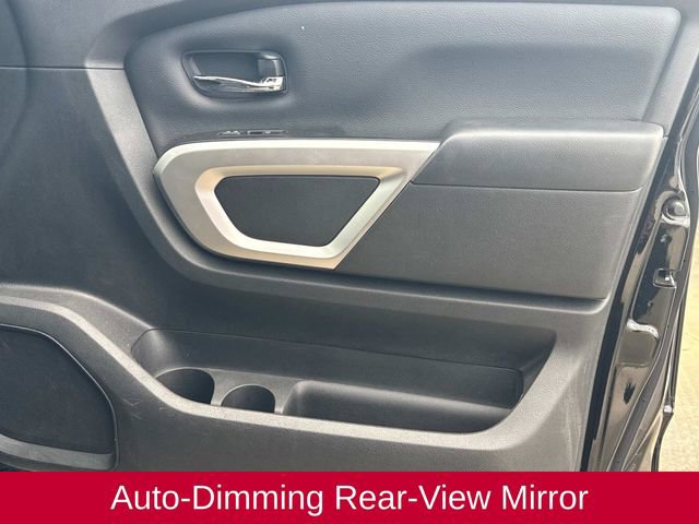 Used 2024 Nissan Titan SV w/ SV Convenience Package image 19