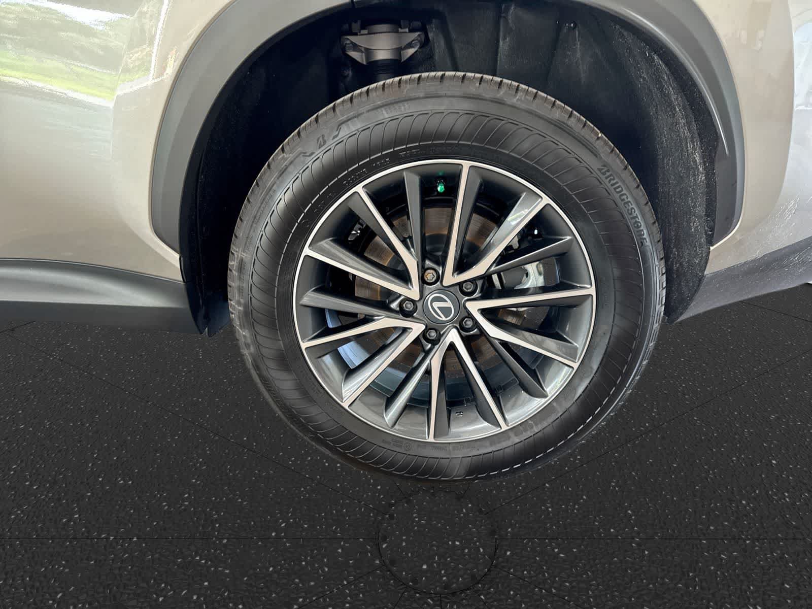 Used 2026 Lexus NX 350 AWD w/ Accessory Package (Z2) image 20