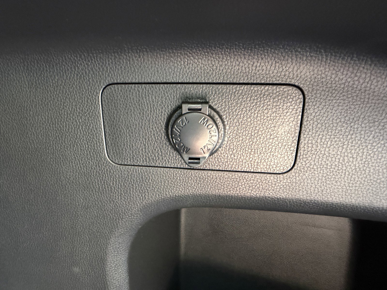 Used 2024 Toyota RAV4 XLE Premium w/ Weather Package FWD image 9