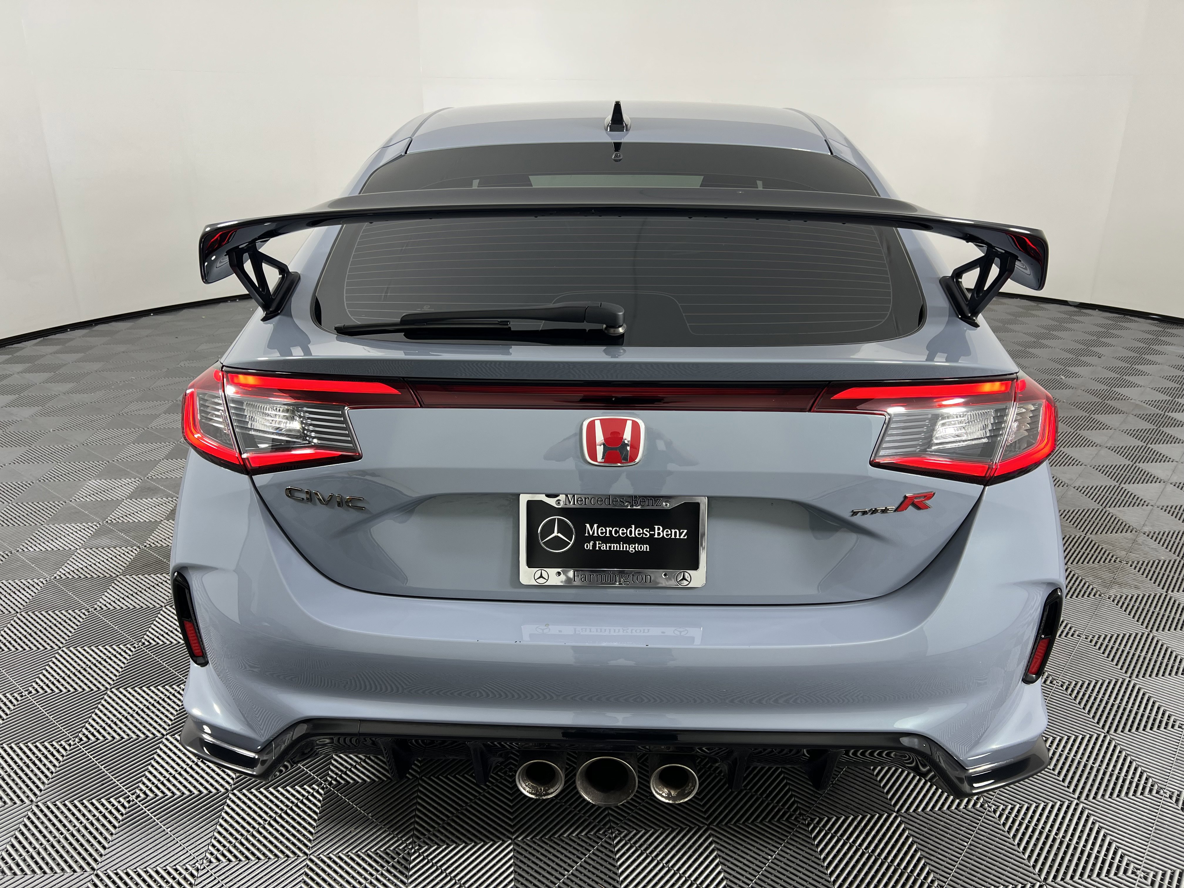Used 2023 Honda Civic Type R image 11