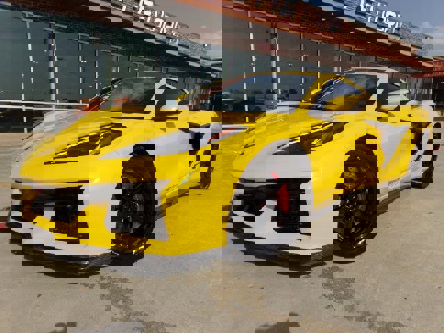 Used 2025 Chevrolet Corvette E-Ray w/ Stealth Interior Trim Package AWD/4WD image 1