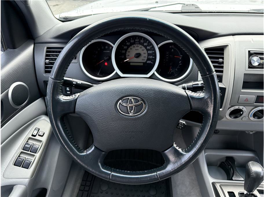 Used 2005 Toyota Tacoma 4x4 Double Cab image 23