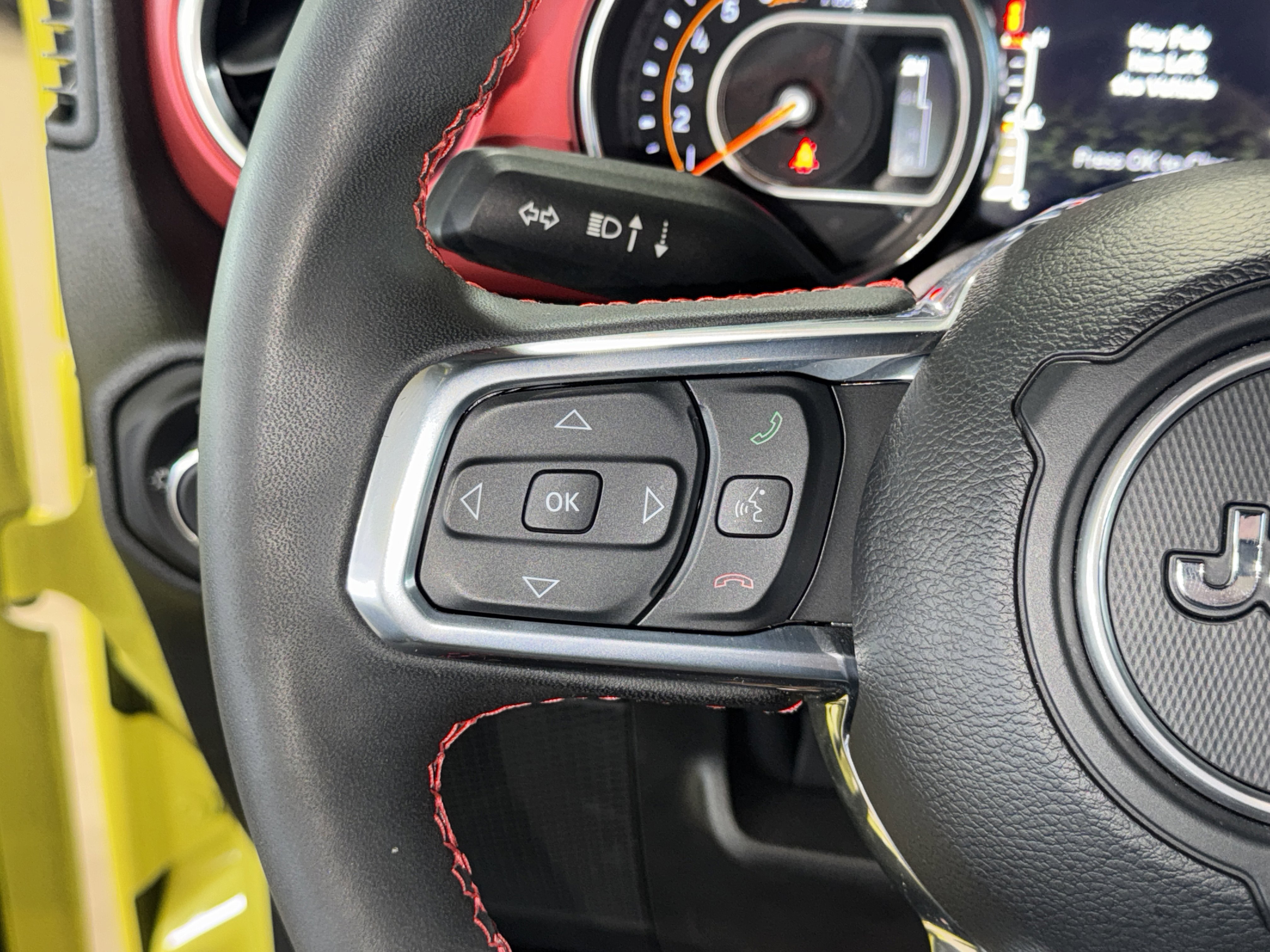 Used 2023 Jeep Wrangler Unlimited Rubicon AWD/4WD image 22
