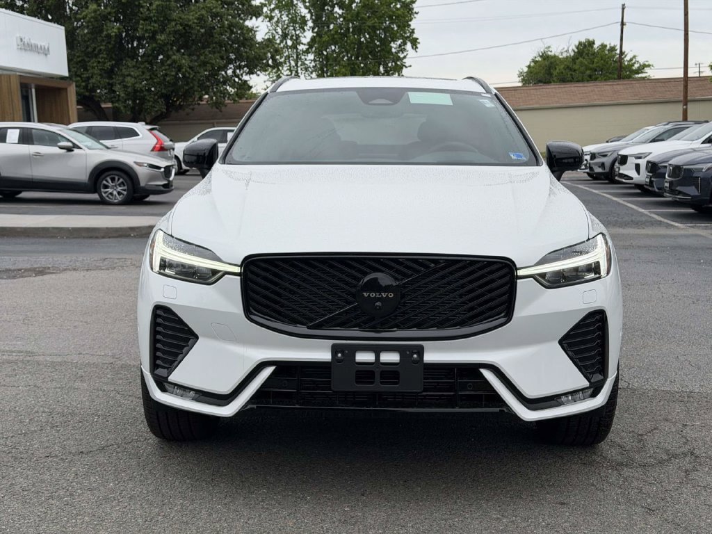 New 2026 Volvo XC60 B5 Ultra w/ Climate Package AWD/4WD image 23