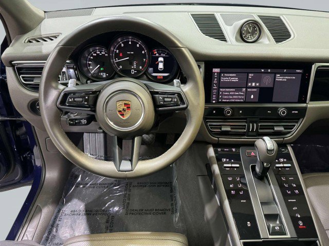 Used 2024 Porsche Macan image 34