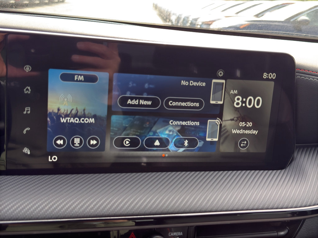 Certified 2025 Nissan Kicks SR AWD/4WD image 18