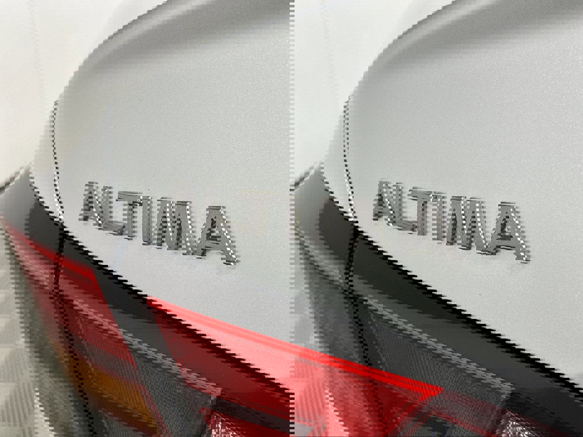 Used 2023 Nissan Altima 2.5 SV w/ SV Premium Package image 69