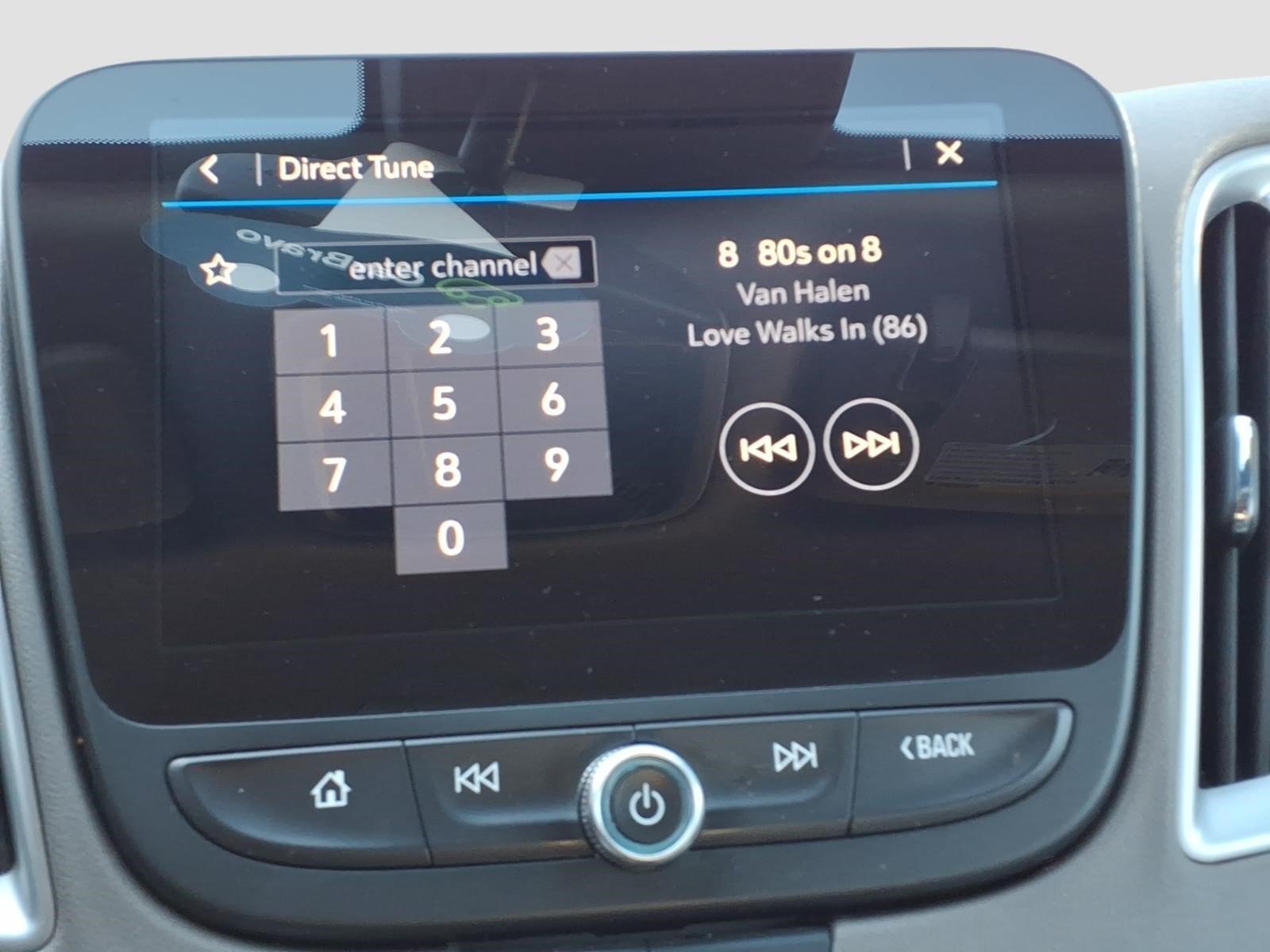 Certified 2025 Chevrolet Malibu LT FWD image 25