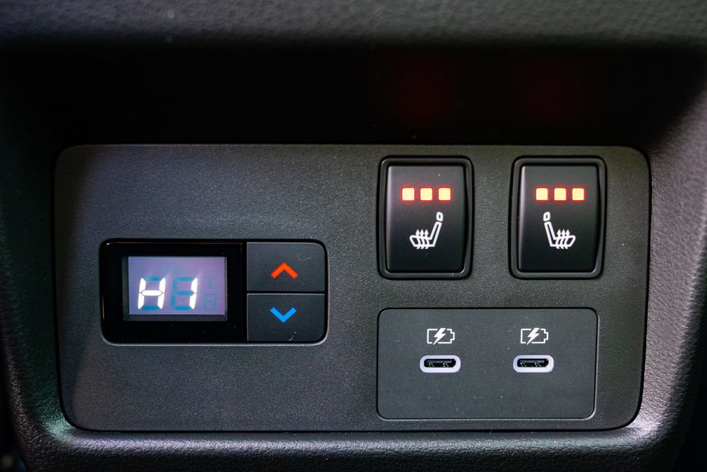 New 2026 Nissan Rogue Platinum AWD/4WD image 9