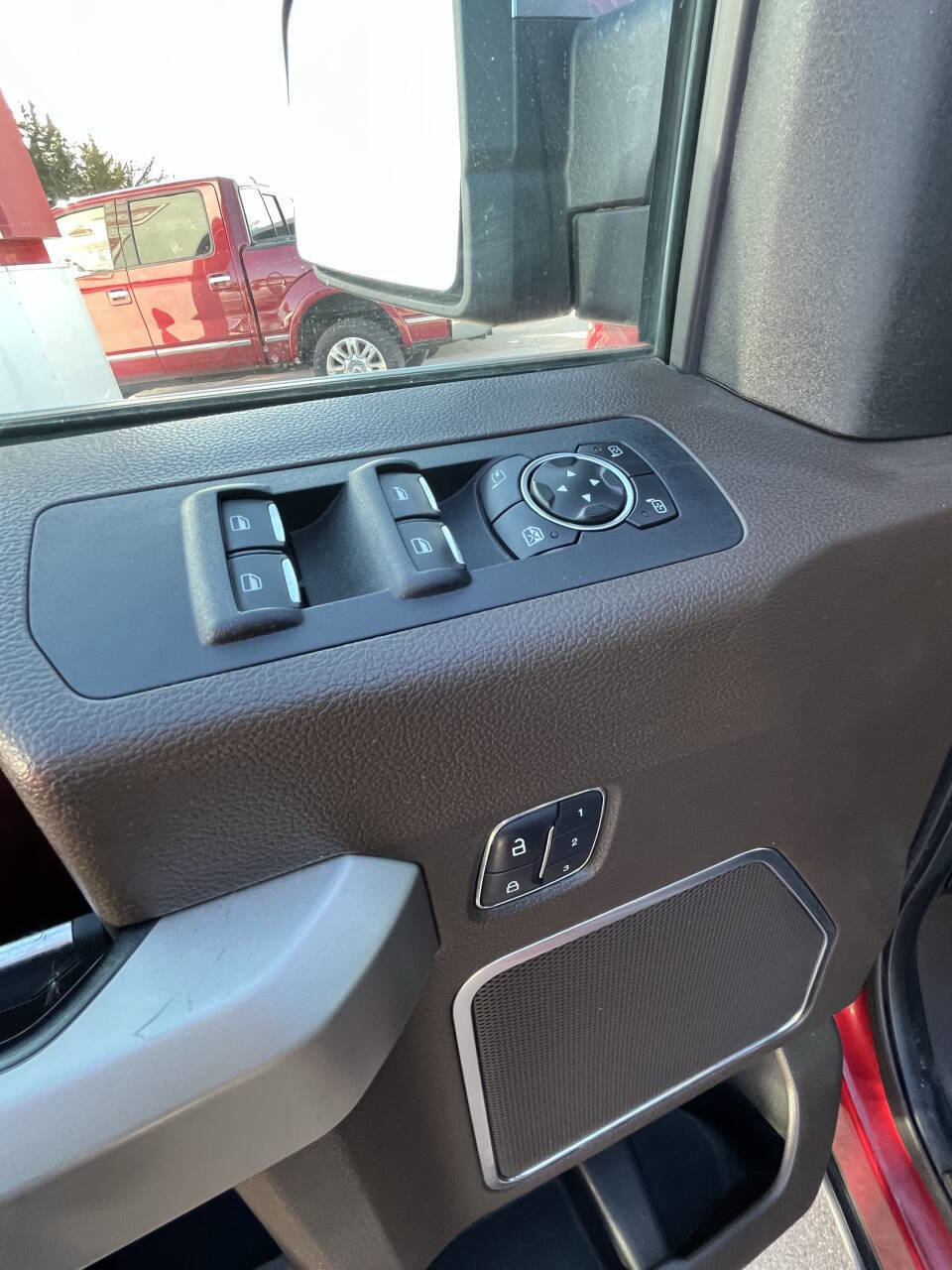 Used 2015 Ford F150 King Ranch w/ Equipment Group 601A Luxury image 17