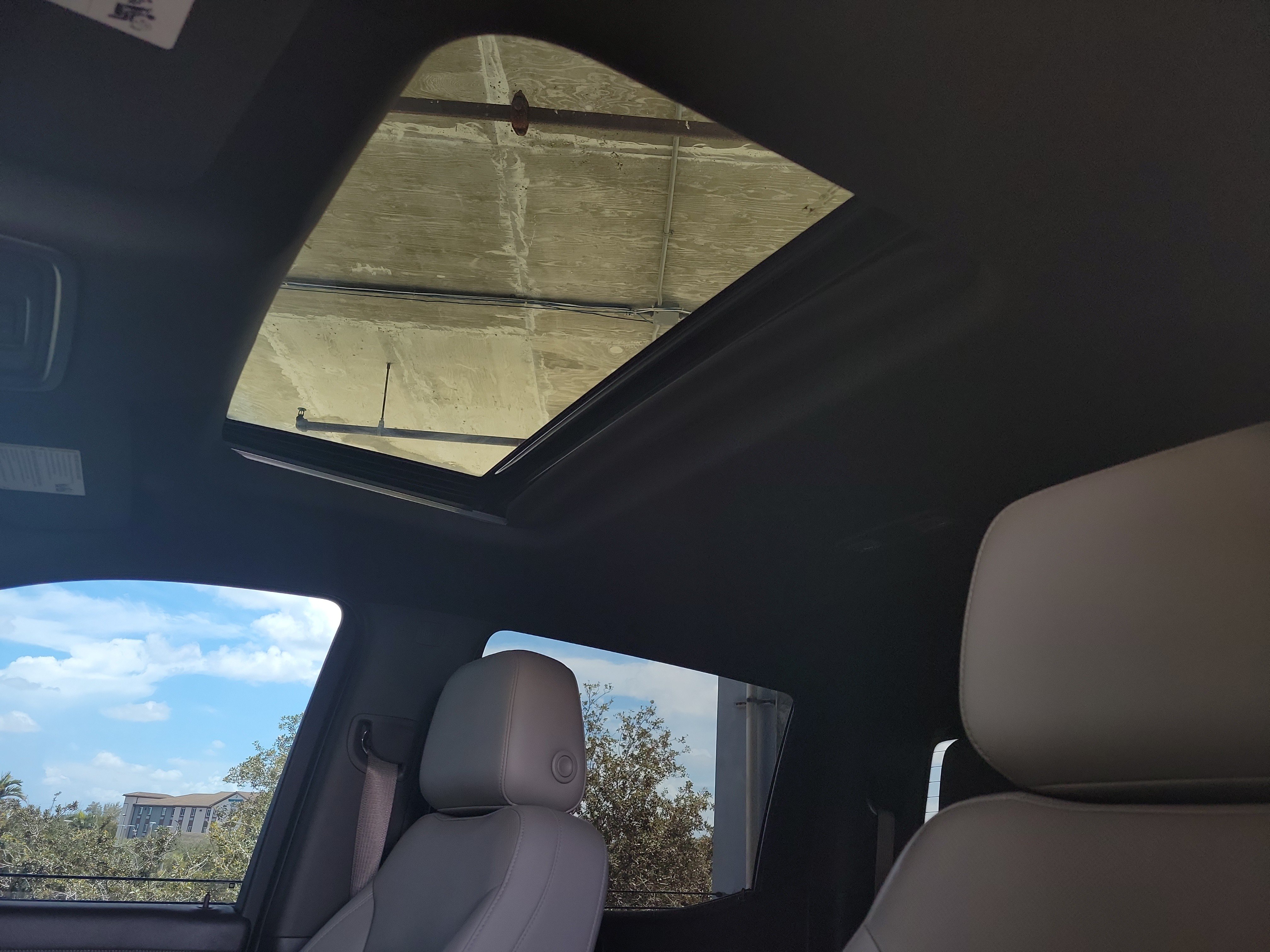 Used 2021 Chevrolet Silverado 1500 LTZ RWD image 22
