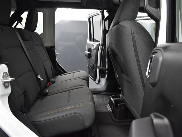 Used 2024 Jeep Wrangler Sport S image 15