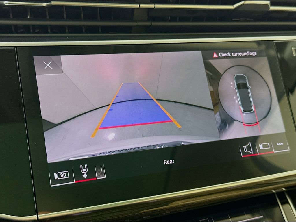 Used 2022 Audi Q7 3.0T Premium Plus image 16