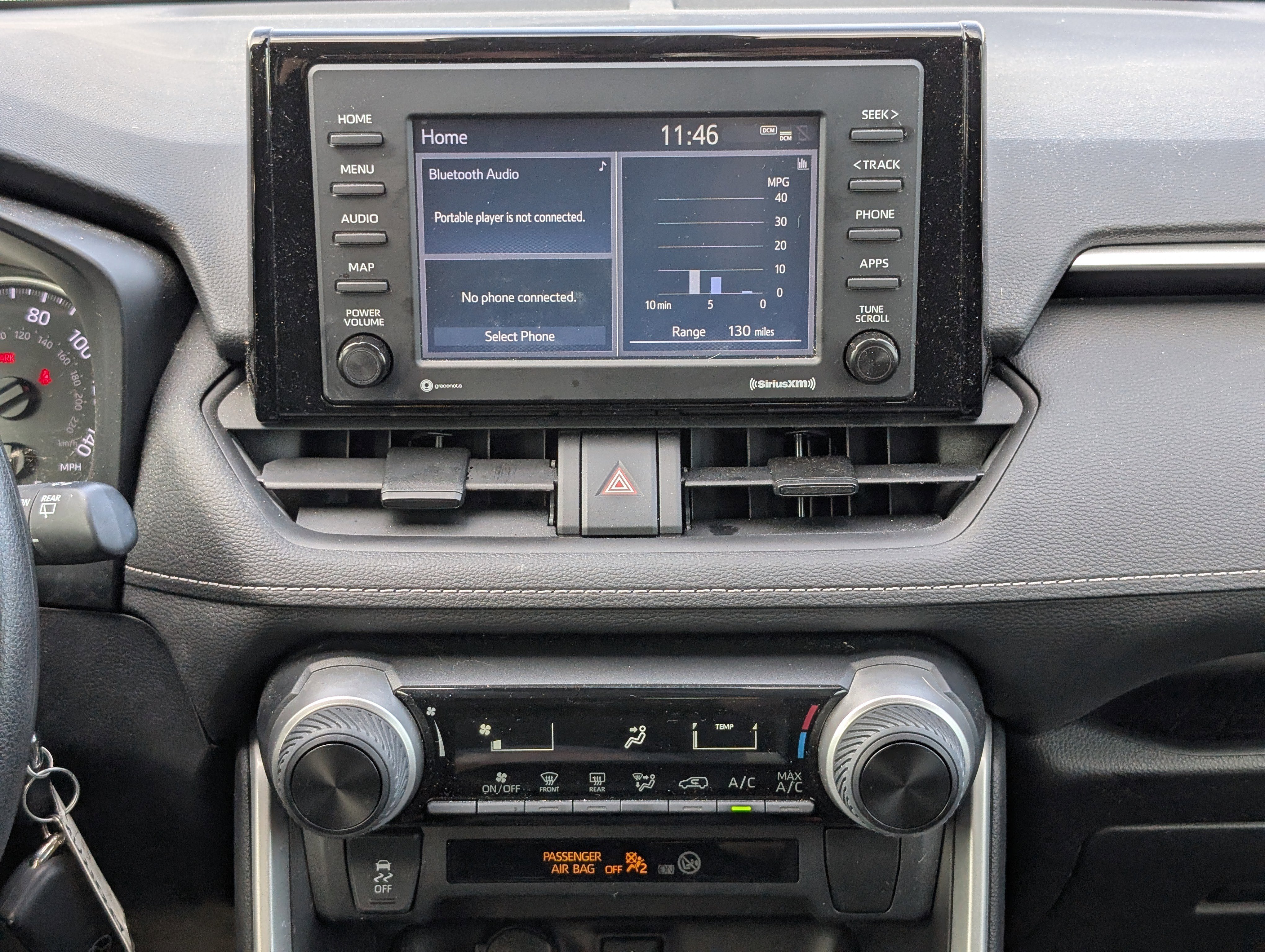 Used 2022 Toyota RAV4 LE image 16