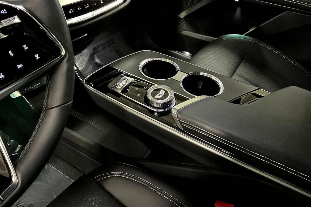 Certified 2024 Cadillac Lyriq Sport AWD/4WD image 18