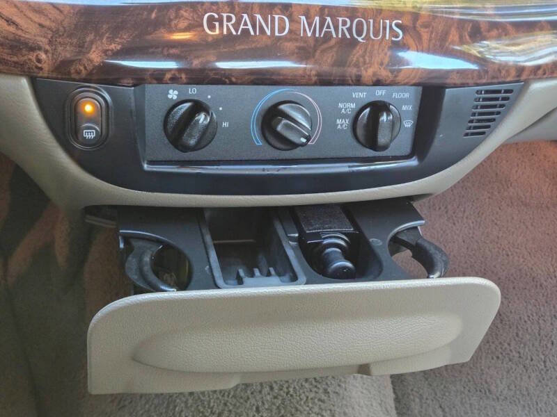 Used 2004 Mercury Grand Marquis GS image 21