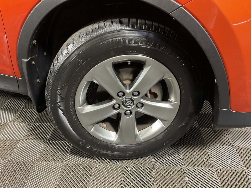 Used 2015 Toyota RAV4 XLE image 34