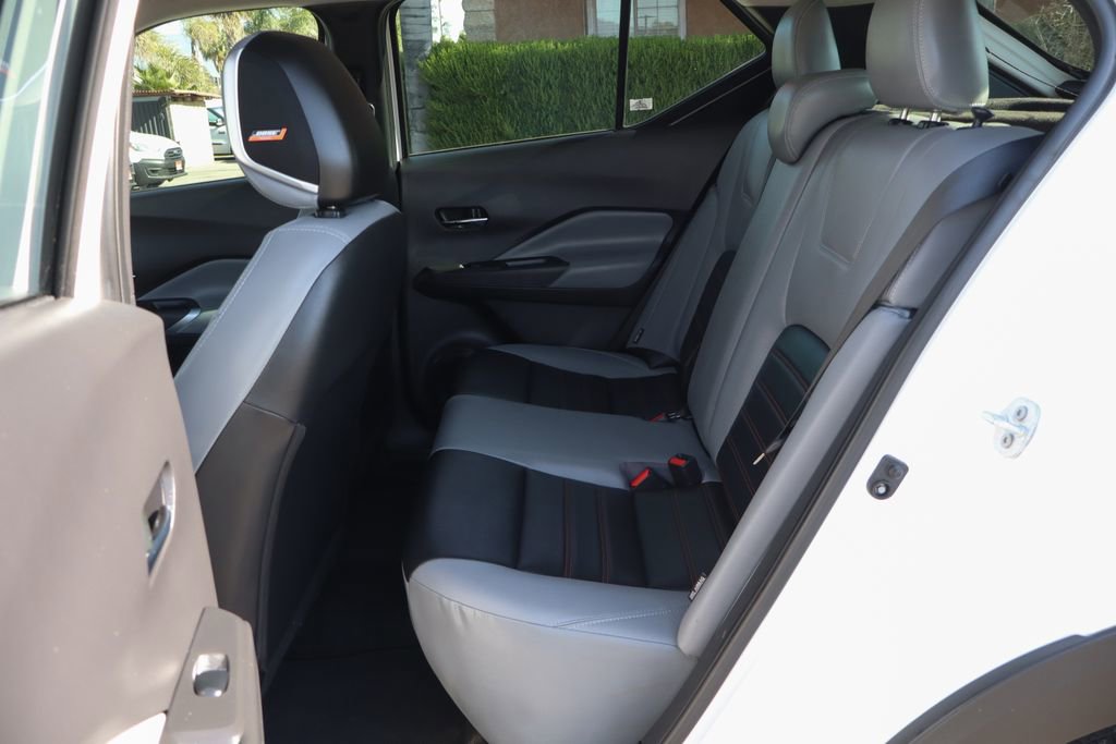 Used 2023 Nissan Kicks SR w/ SR Premium Package FWD image 37