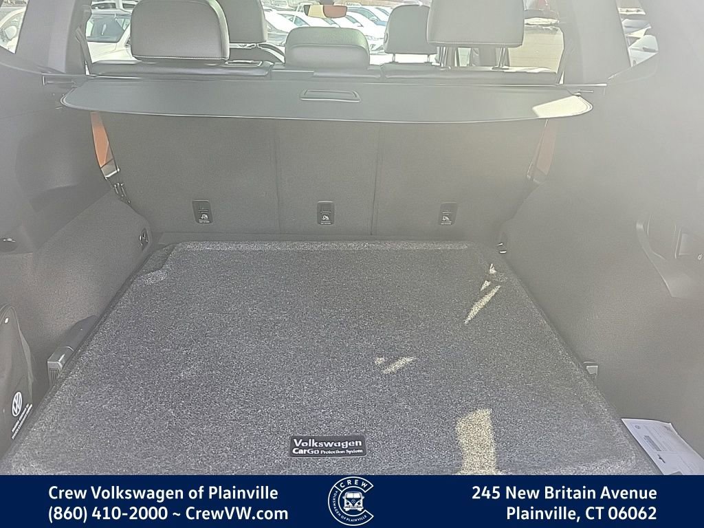 Certified 2021 Volkswagen Tiguan SEL Premium R-Line image 51