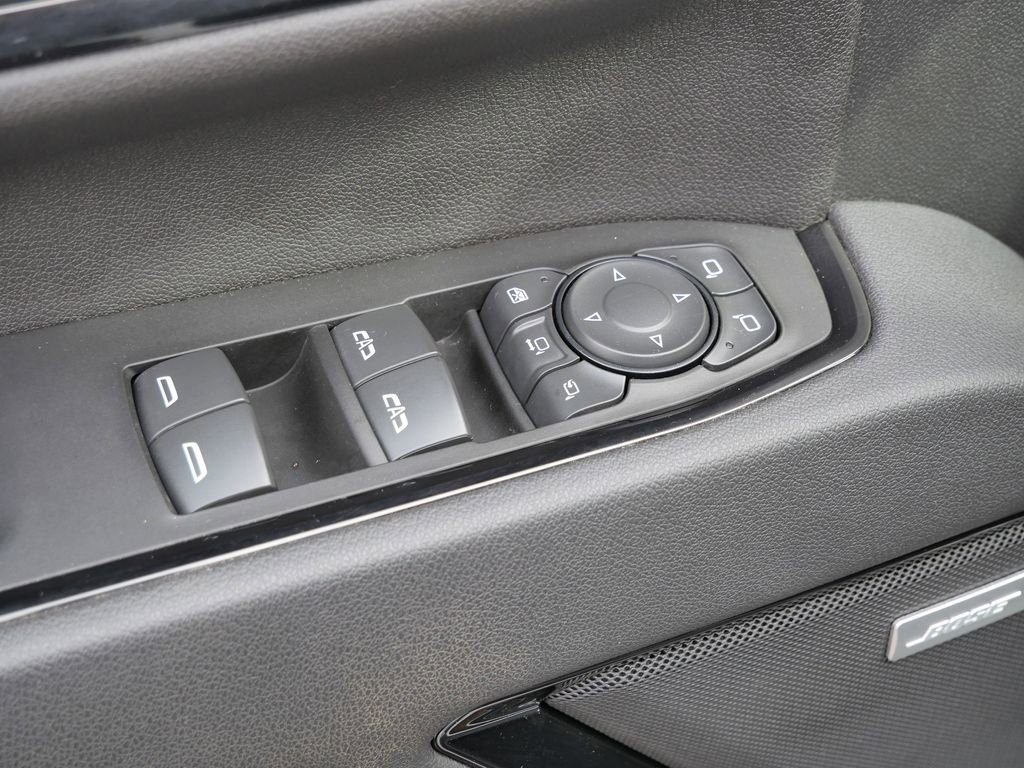 Used 2025 GMC Sierra 2500 AT4 image 34