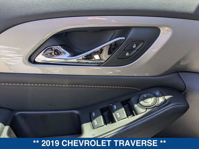 Used 2019 Chevrolet Traverse LT w/ LPO, Cargo Package FWD image 11