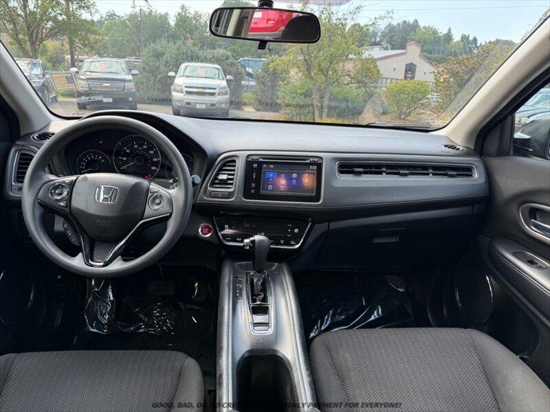Used 2016 Honda HR-V EX image 9