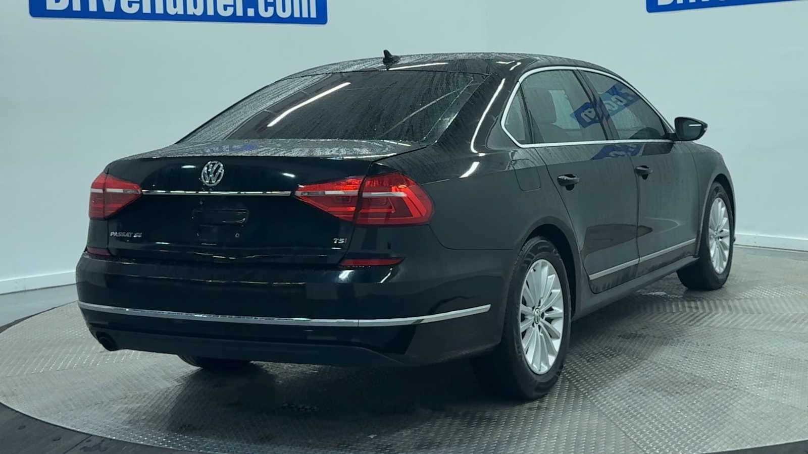 Used 2016 Volkswagen Passat 1.8T SE FWD image 8