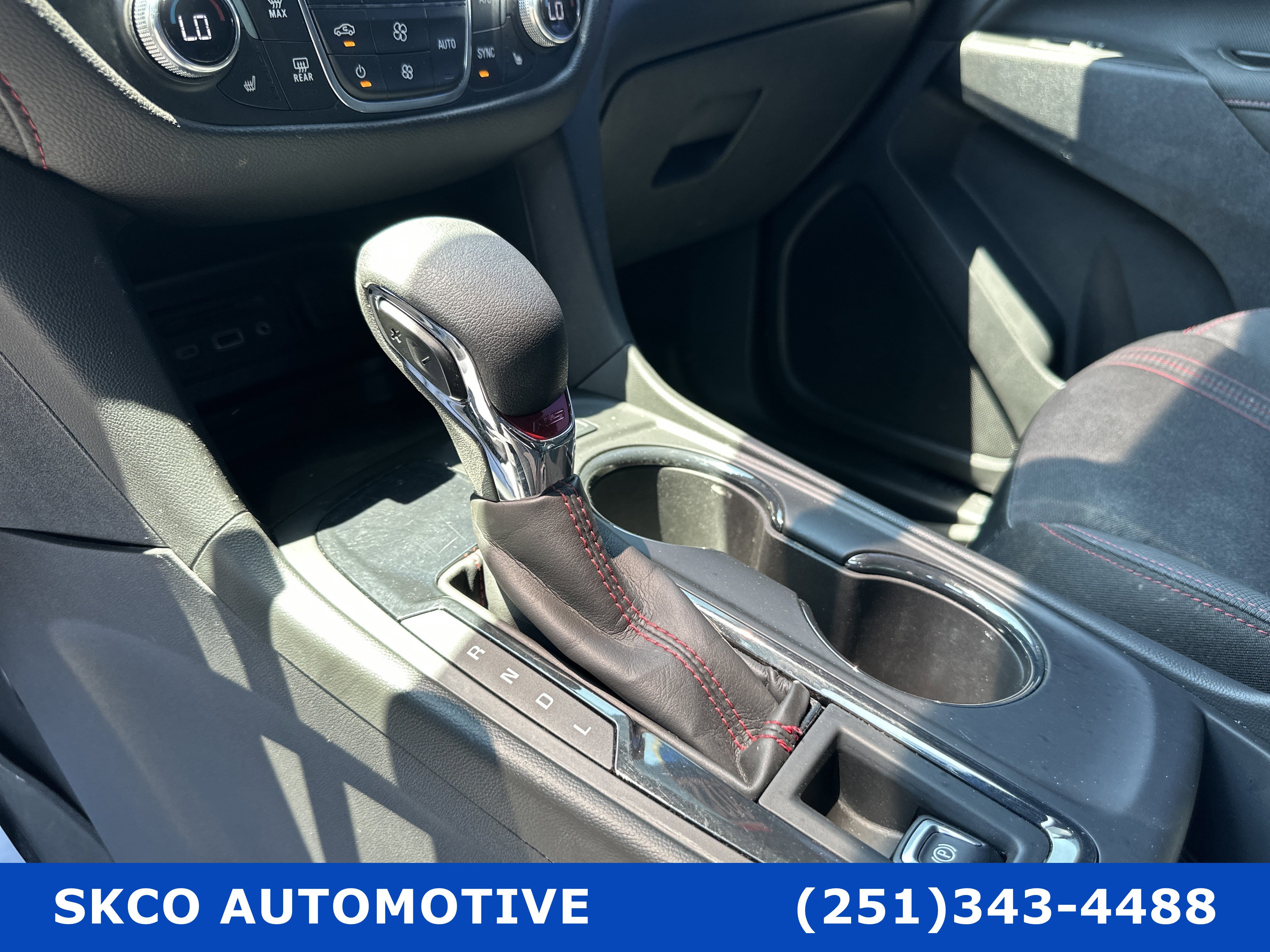 Used 2022 Chevrolet Equinox RS w/ Infotainment Package image 22