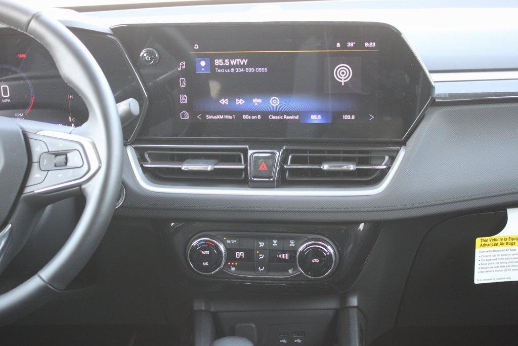 New 2025 Chevrolet TrailBlazer LT w/ Convenience Package image 9