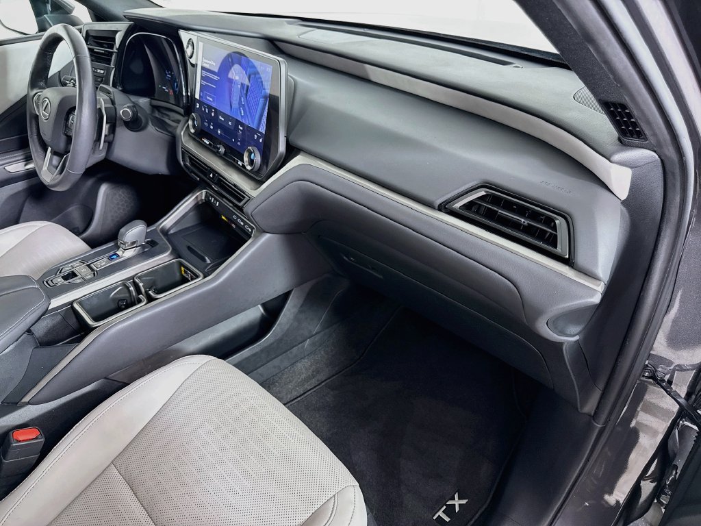 Certified 2024 Lexus TX 350 AWD w/ Captains Chair Package image 31
