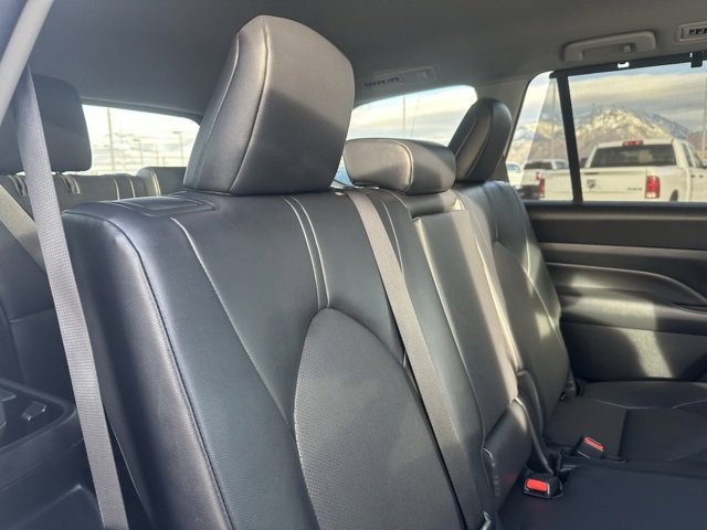 Used 2024 Toyota Grand Highlander XLE image 19